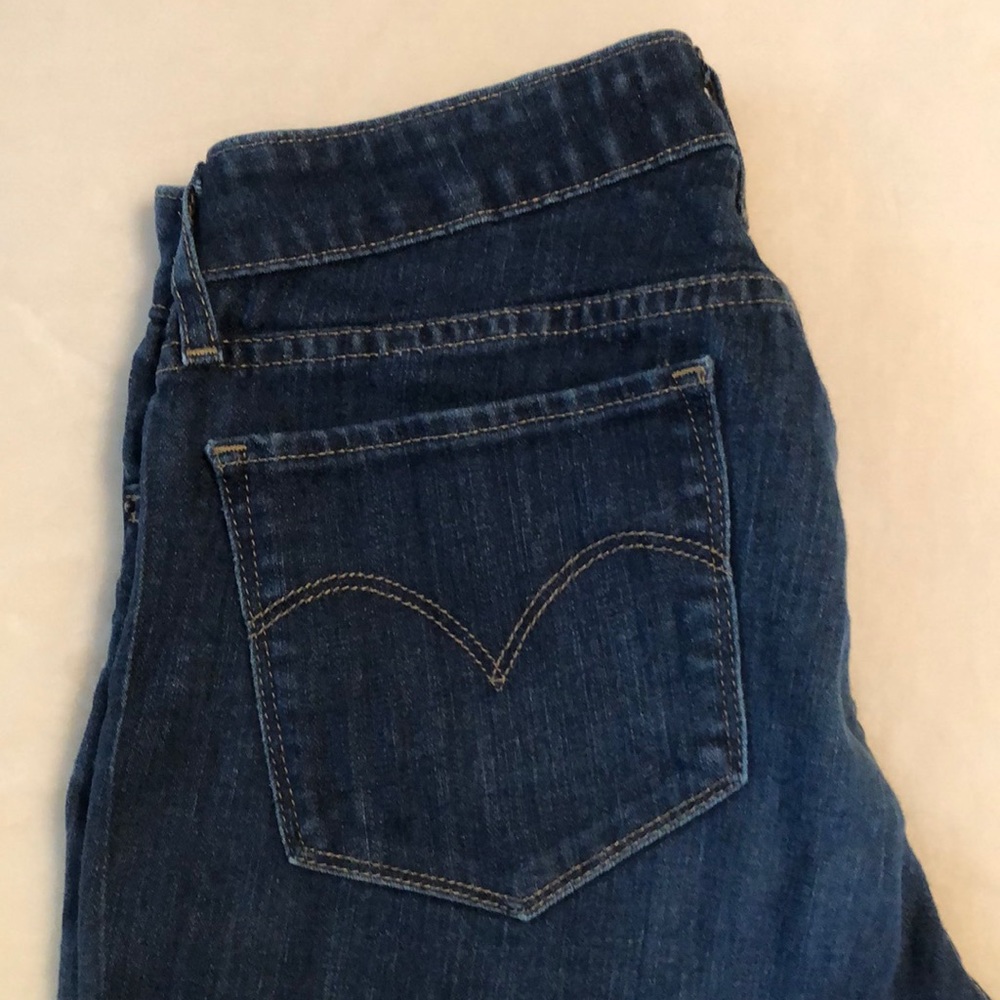 Women’s Levi’s 712 Slim Straight Jeans - size 29
